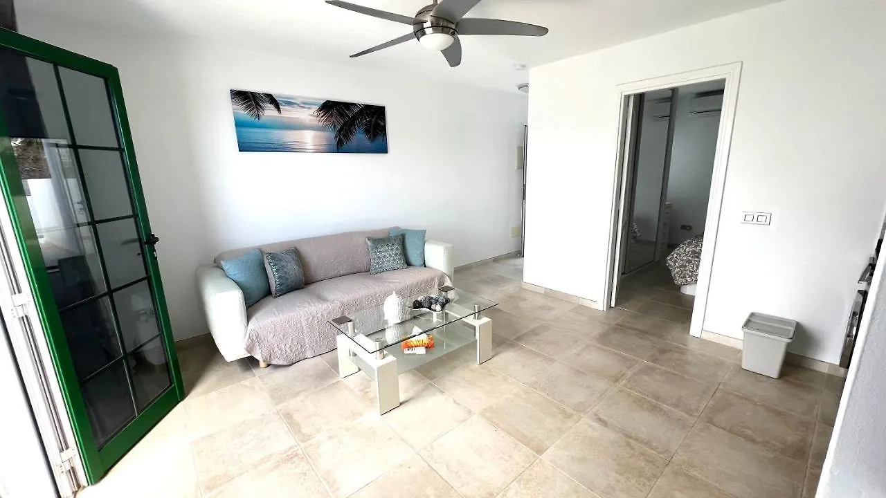 Casa Zen, 1 Bedroom Apartment On Complex With Pool, Puerto Del Carmen Puerto del Carmen  0*, Puerto del Carmen (Lanzarote) Spain