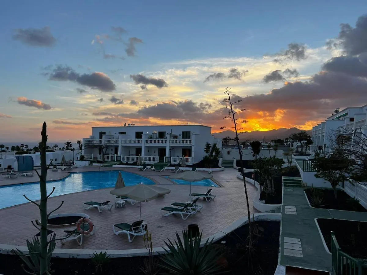 Casa Zen, 1 Bedroom Apartment On Complex With Pool, Puerto Del Carmen Puerto del Carmen