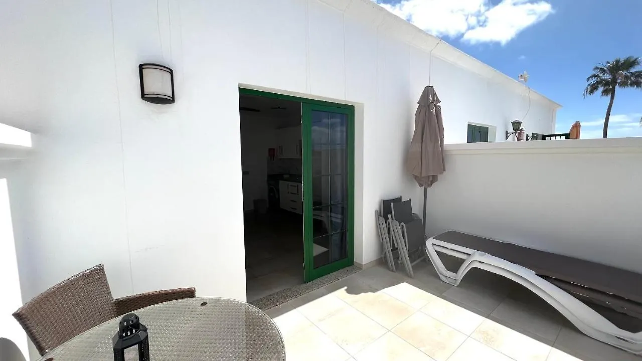 Casa Zen, 1 Bedroom Apartment On Complex With Pool, Puerto Del Carmen Puerto del Carmen