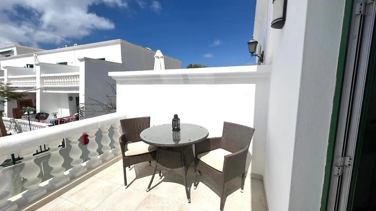 Casa Zen, 1 Bedroom Apartment On Complex With Pool, Puerto Del Carmen Puerto del Carmen